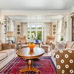 بيت للعطل 3 Bedroom Awesome In